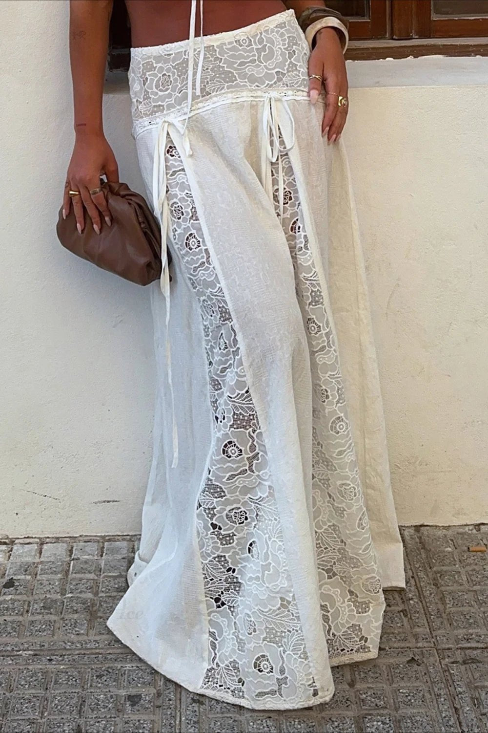 Saia maxi boho Afsana em renda com patchwork