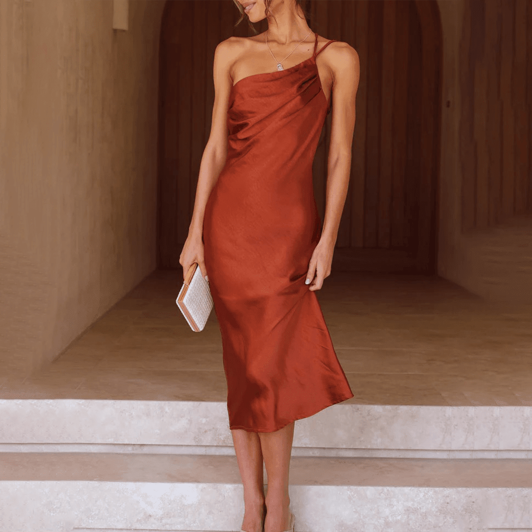 Vestido midi de um ombro só Agnieszka