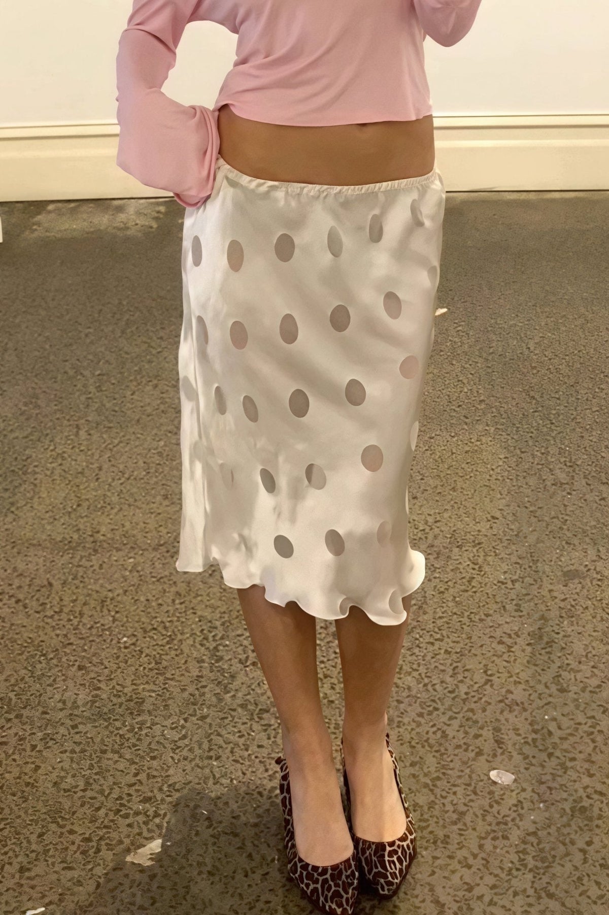 Saia Aislinne transparente com bolinhas