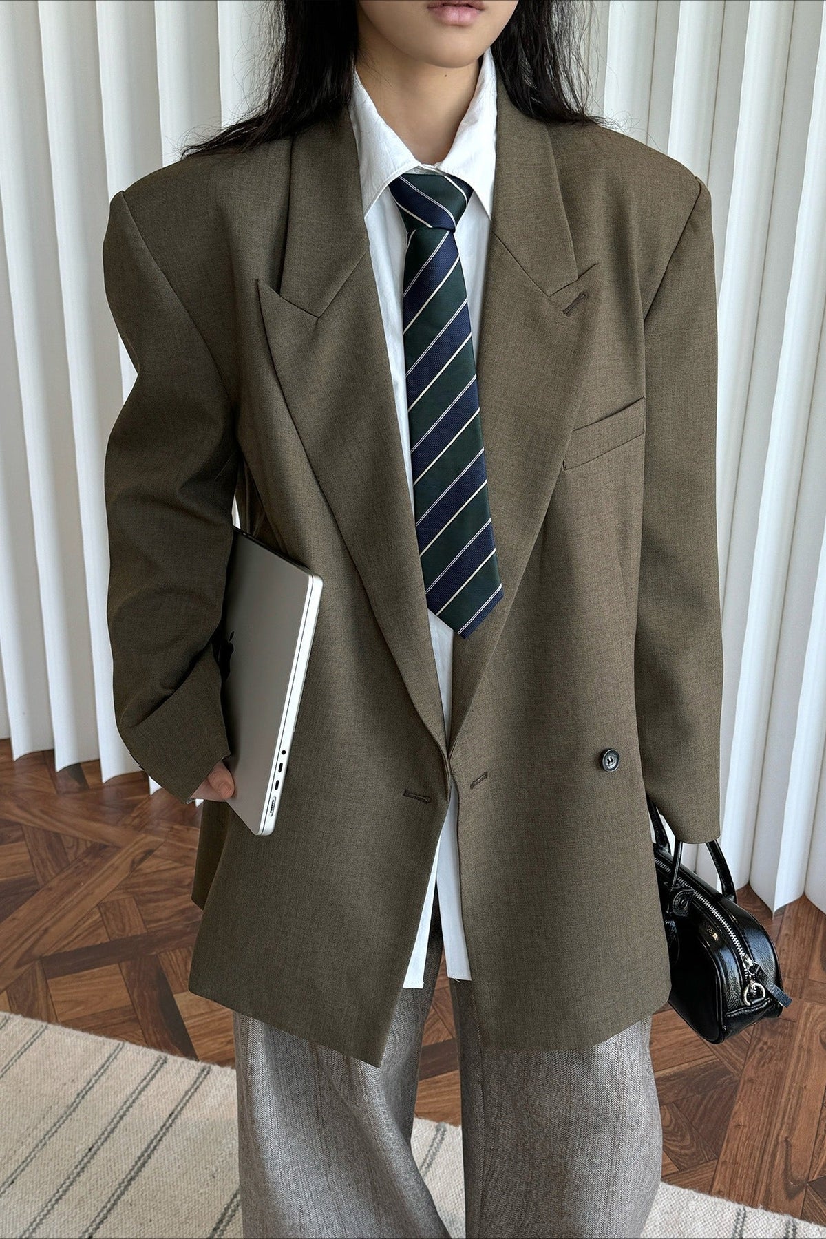 Blazer de ombros estruturados Akira
