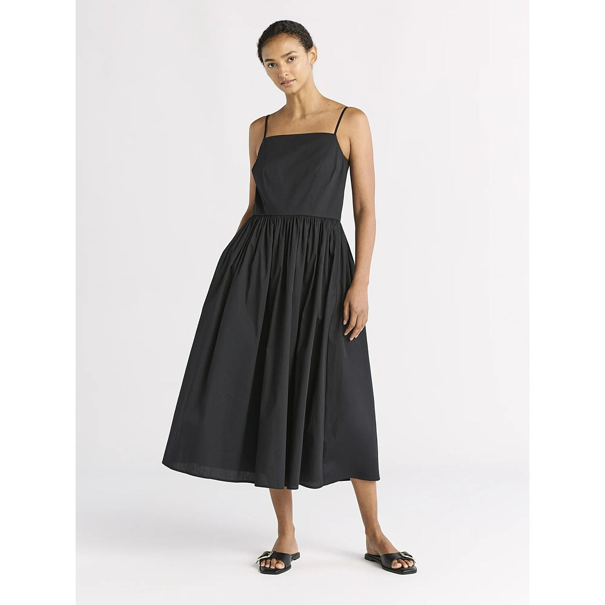 Vestido midi Alecto plissado com alças finas