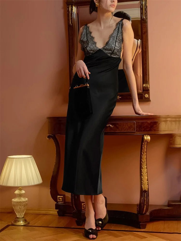 Vestido de verão Ambre em renda, com decote em V e patchwork