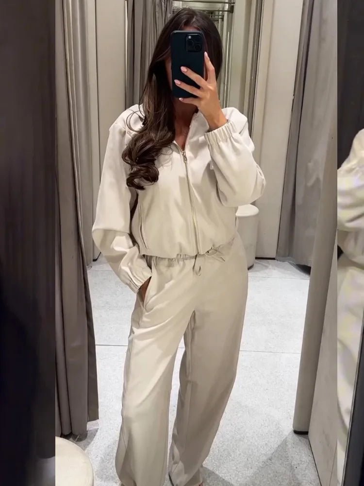 Conjunto de fato de treino com capuz Amirah