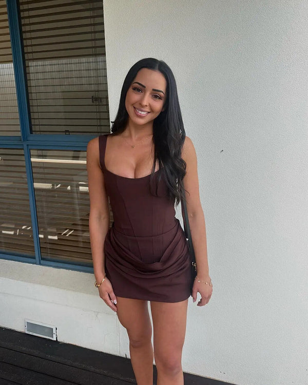 Vestido curto sem mangas Amy