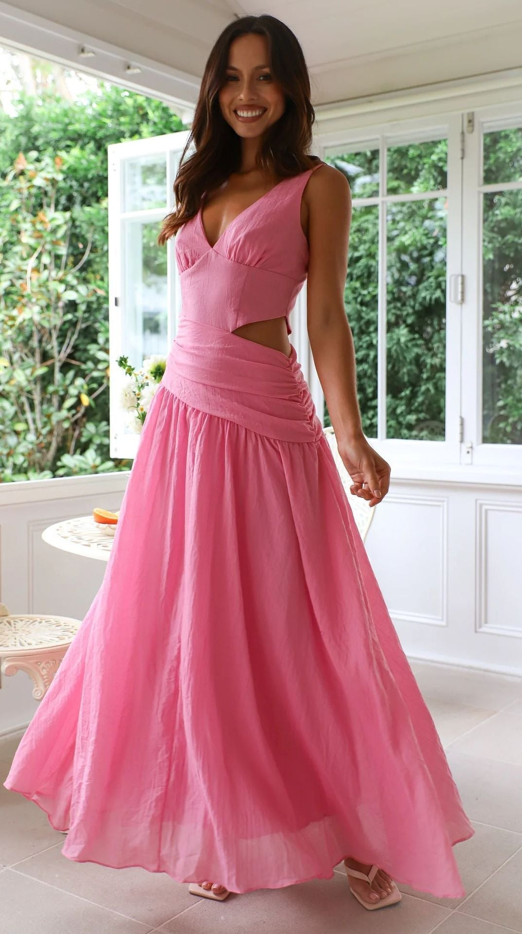 Vestido midi Anne com corte evasé e recortes