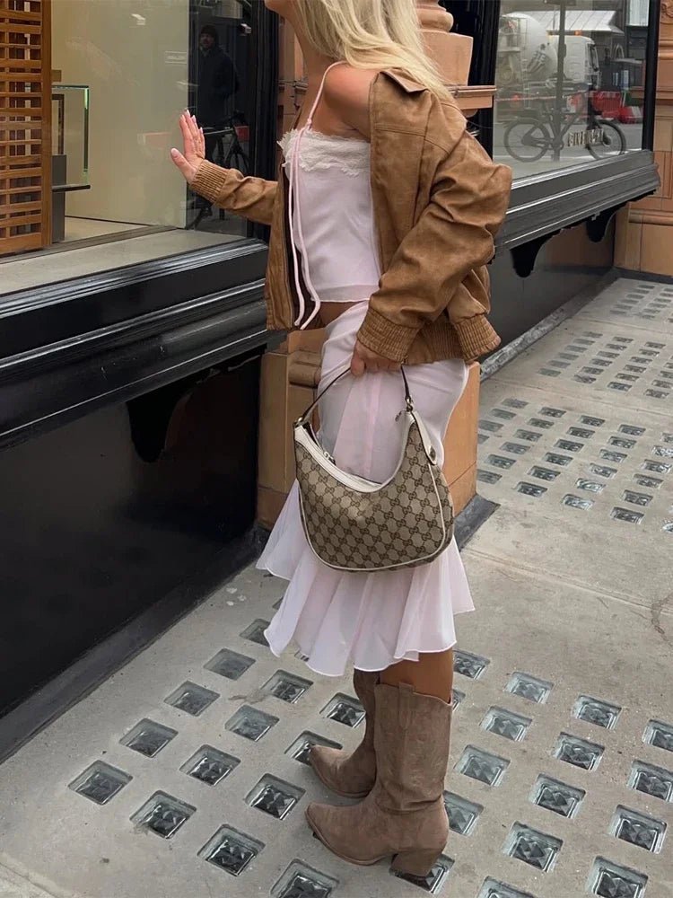 Conjunto Anne de camisola e saia com painéis de renda