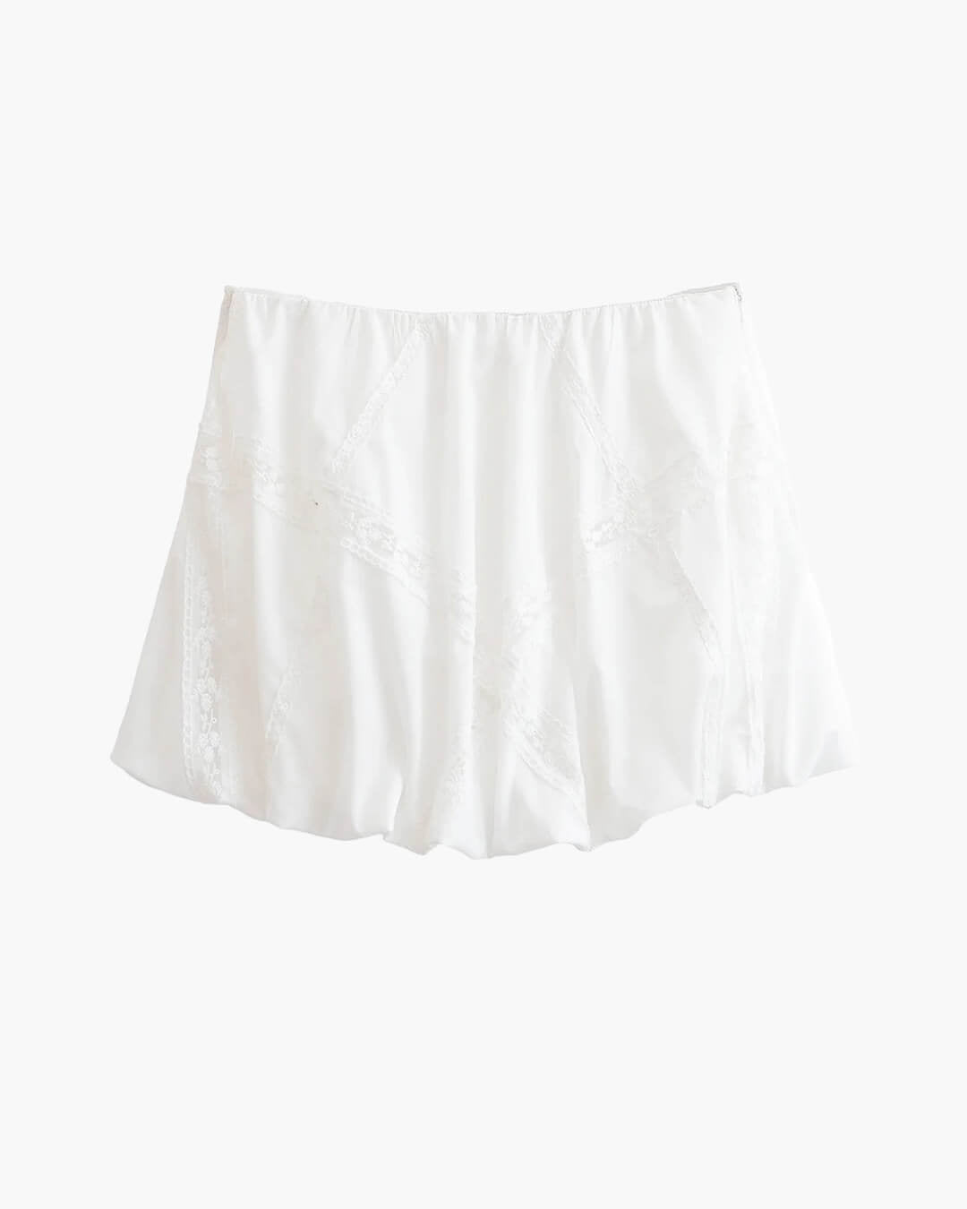 Conjunto Aurelia de top e saia com mangas balão e bordados