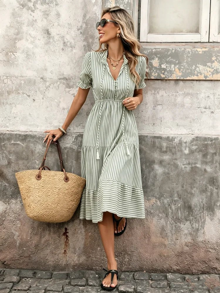 Vestido midi Bianca às riscas com borlas