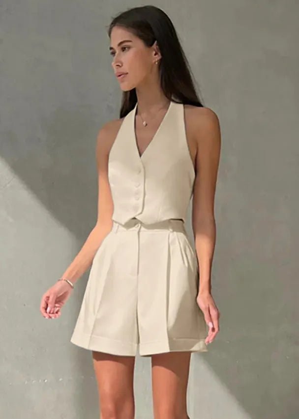 Conjunto de colete halter e calções de corte Bianca