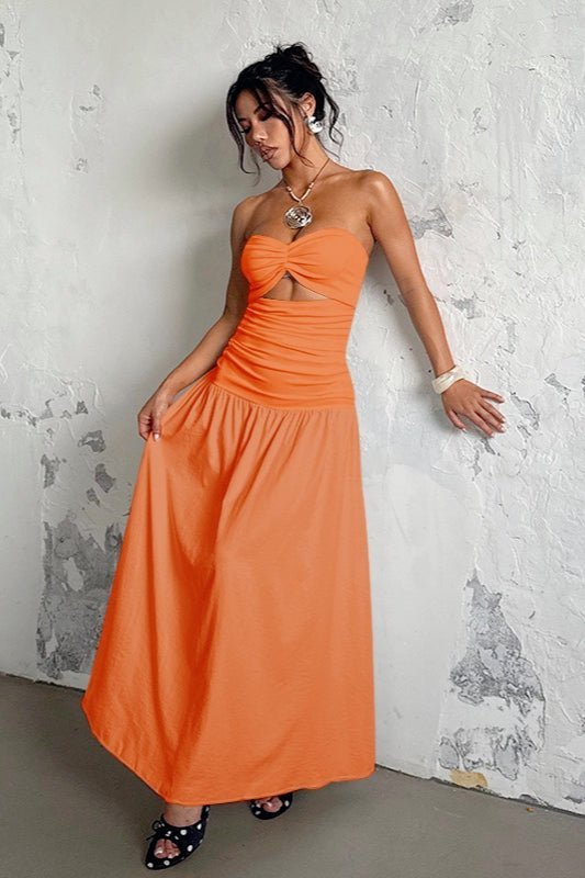 Vestido comprido sem alças com recortes Camia
