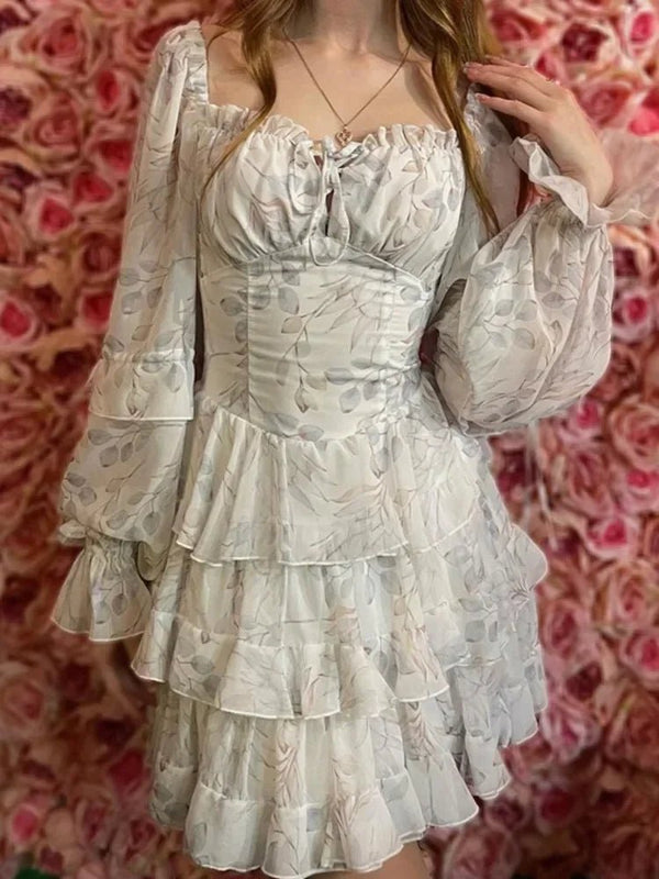 Vestido curto Cate com decote quadrado e mangas balão