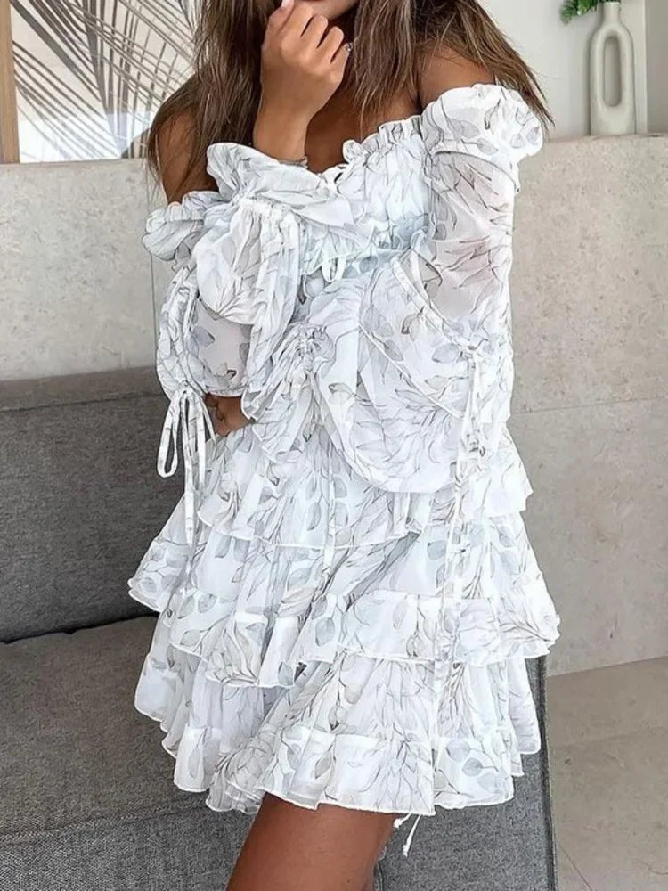 Vestido curto Cate com decote quadrado e mangas balão