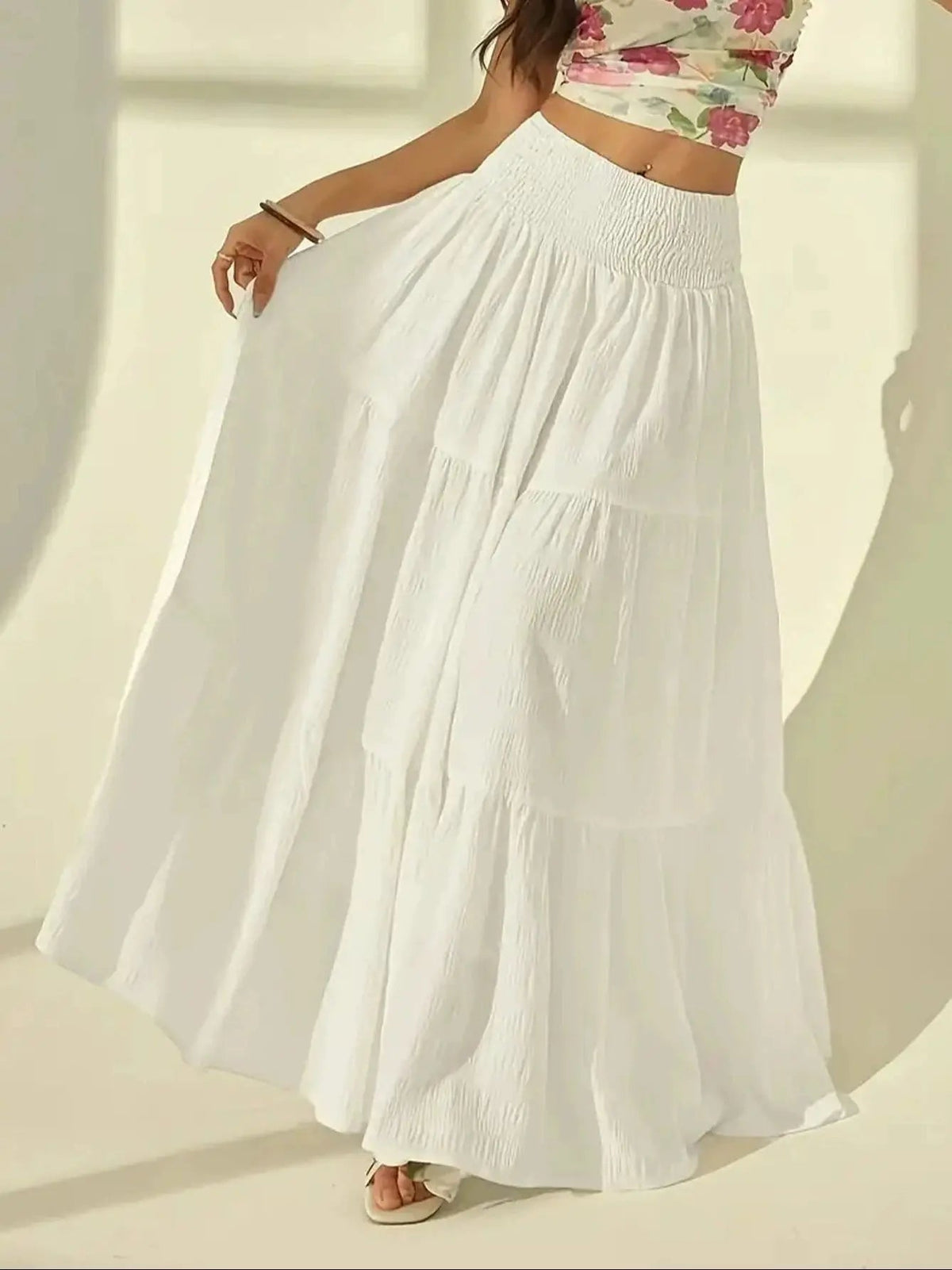 Saia maxi Celeste com camadas