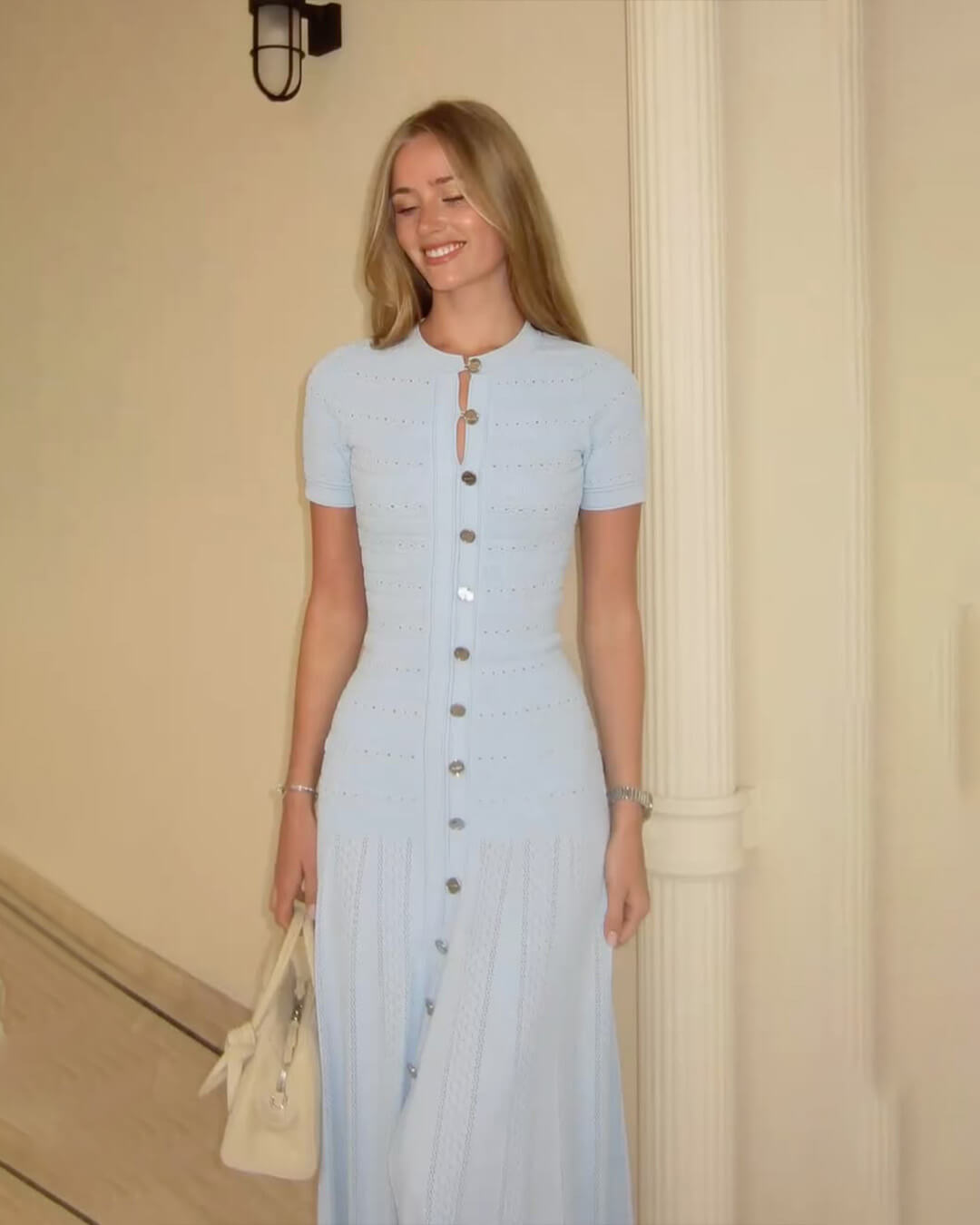 Vestido midi Celeste de malha canelada
