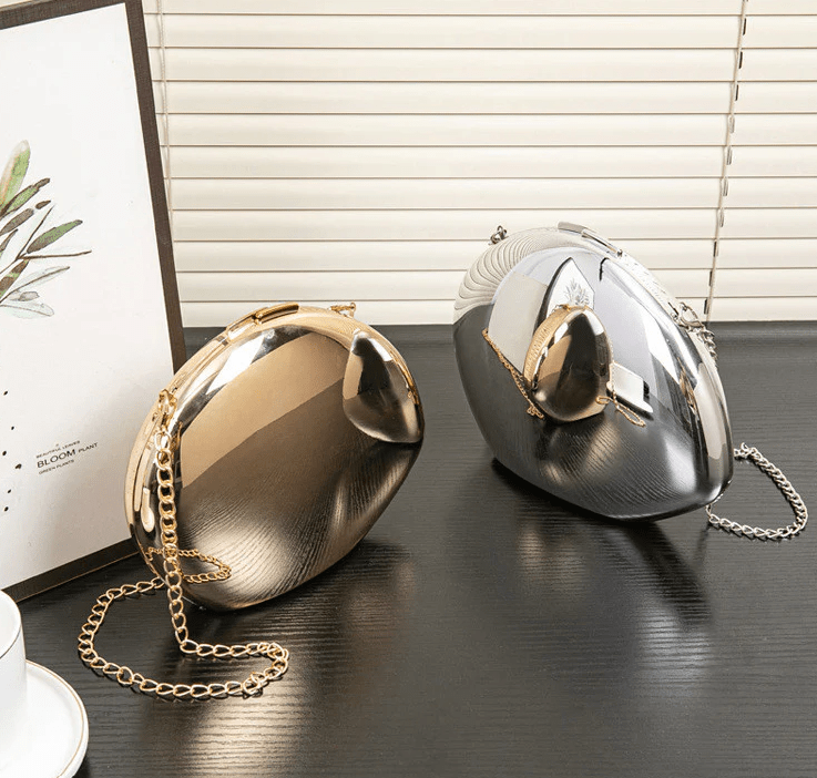 Clutch de noite em forma de concha Celeste