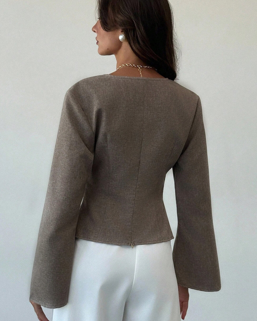Blusa com mangas evasé assimétricas Chantelle