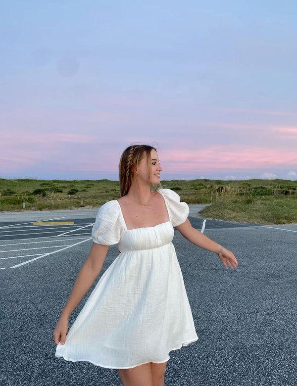 Vestido curto Christina com efeito de sobreposição
