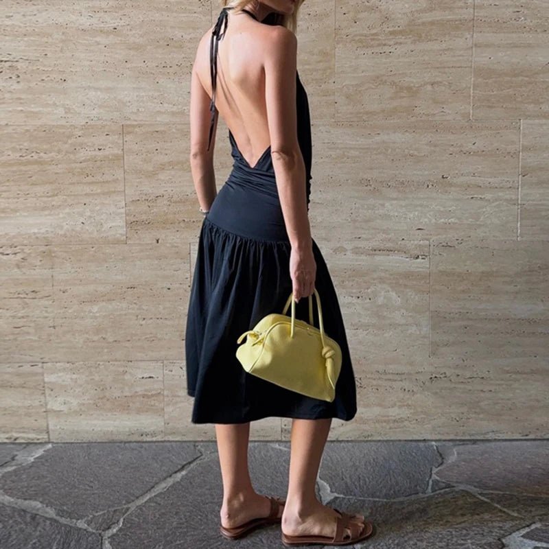Vestido midi Coralie com decote halter e recortes
