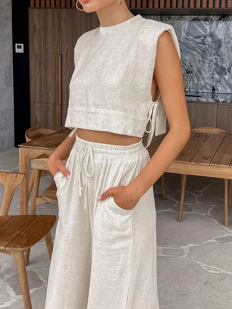 Conjunto Delfina de duas peças em linho com top curto