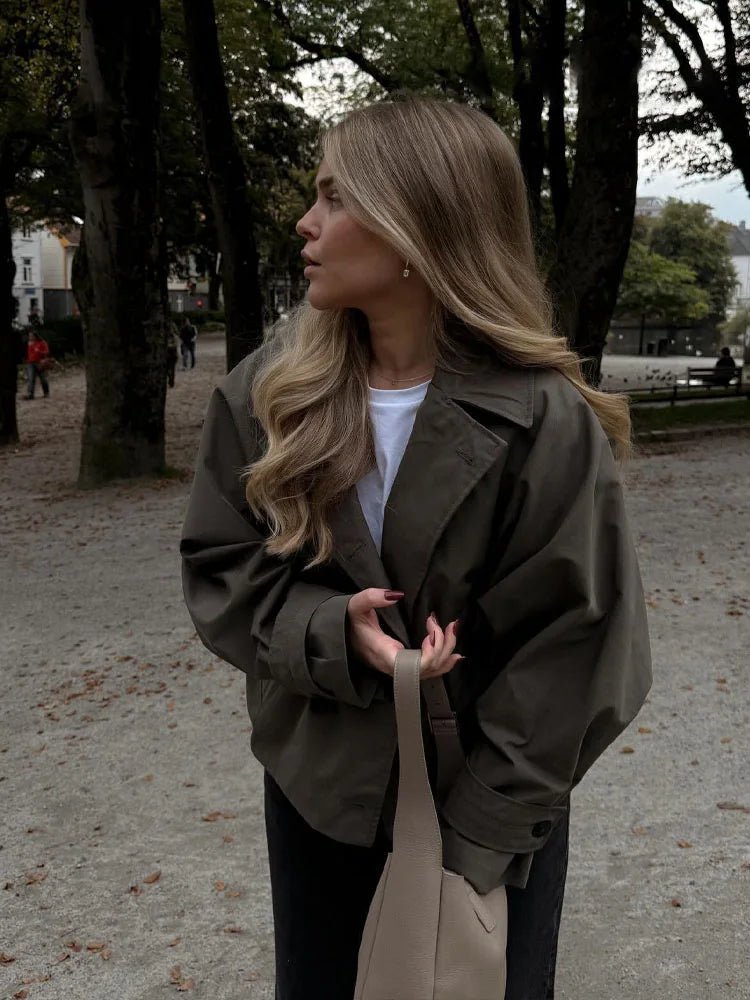 Gabardina curta Dhelia