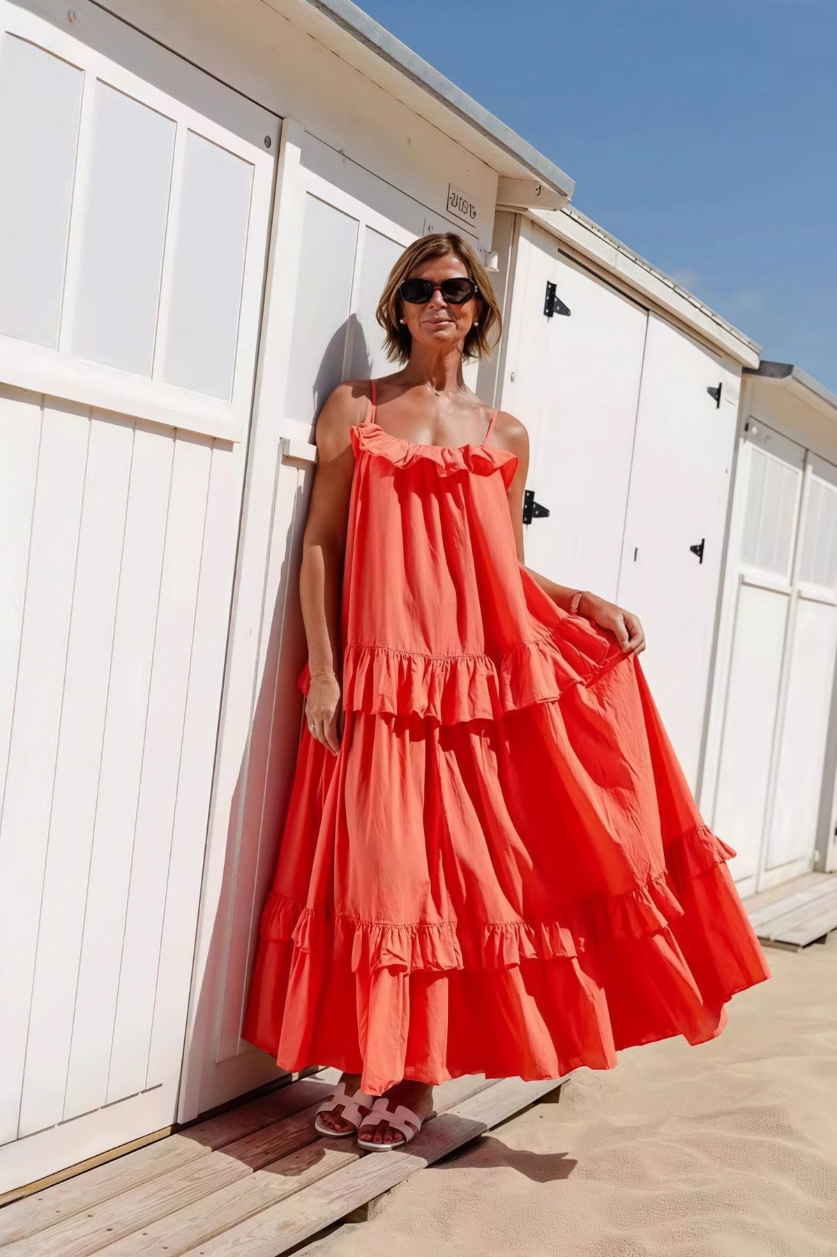 Vestido comprido fluido Emiliana com bainha de folhos