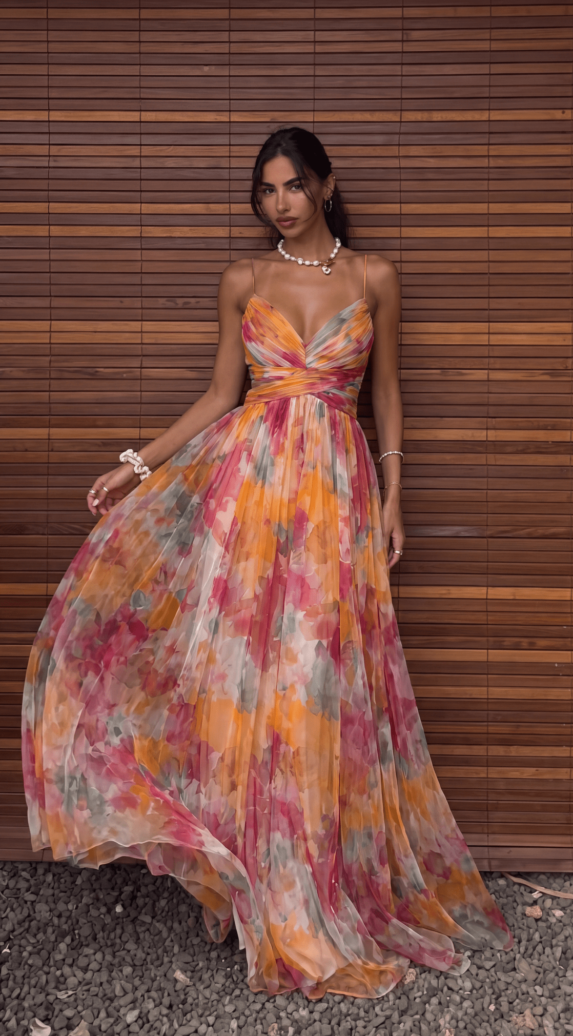 Vestido maxi Emma em malha transparente com padrão floral