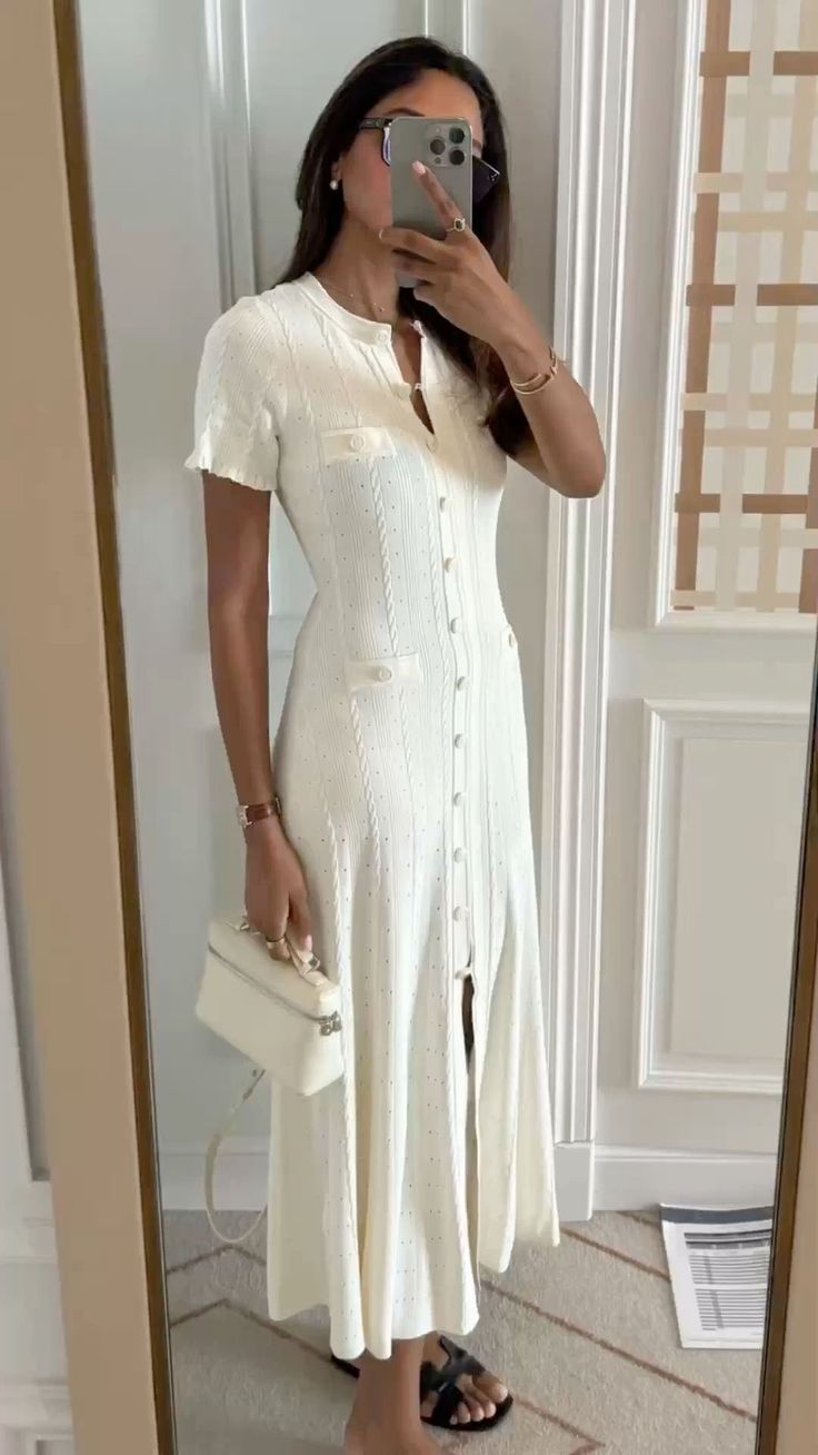 Vestido midi Erlinda de malha com botões à frente