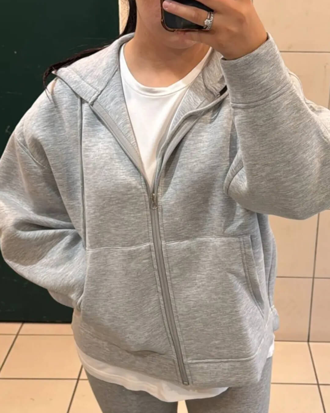 Hoodie com fecho Eveline