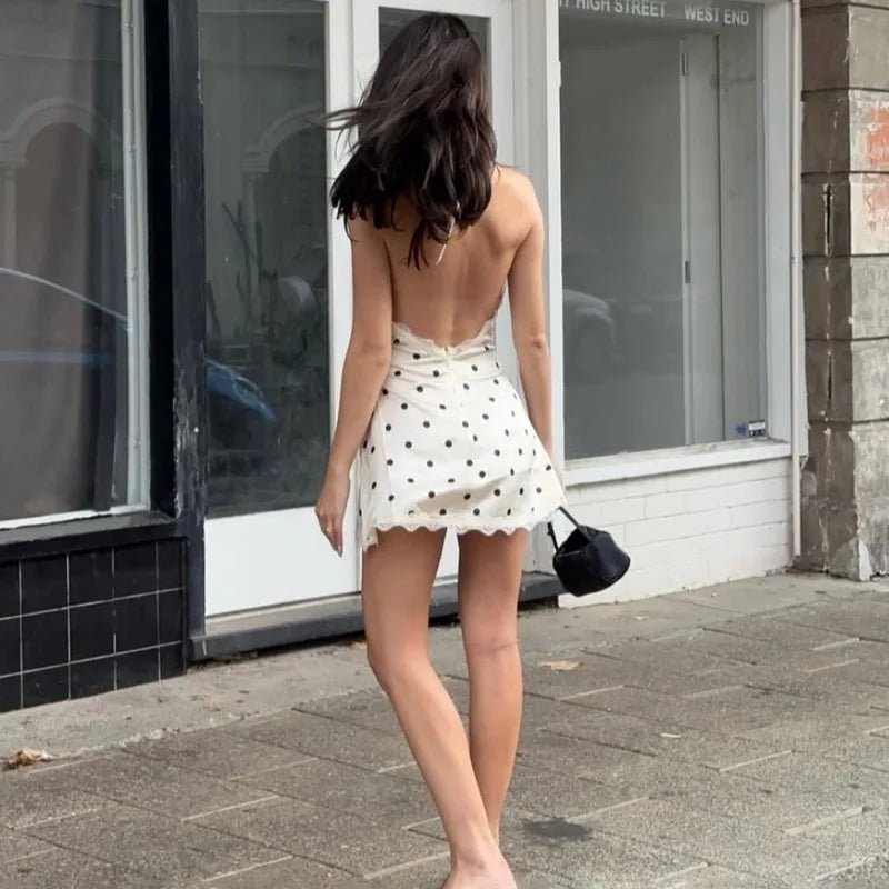 Vestido curto de renda com costas descobertas Fiona