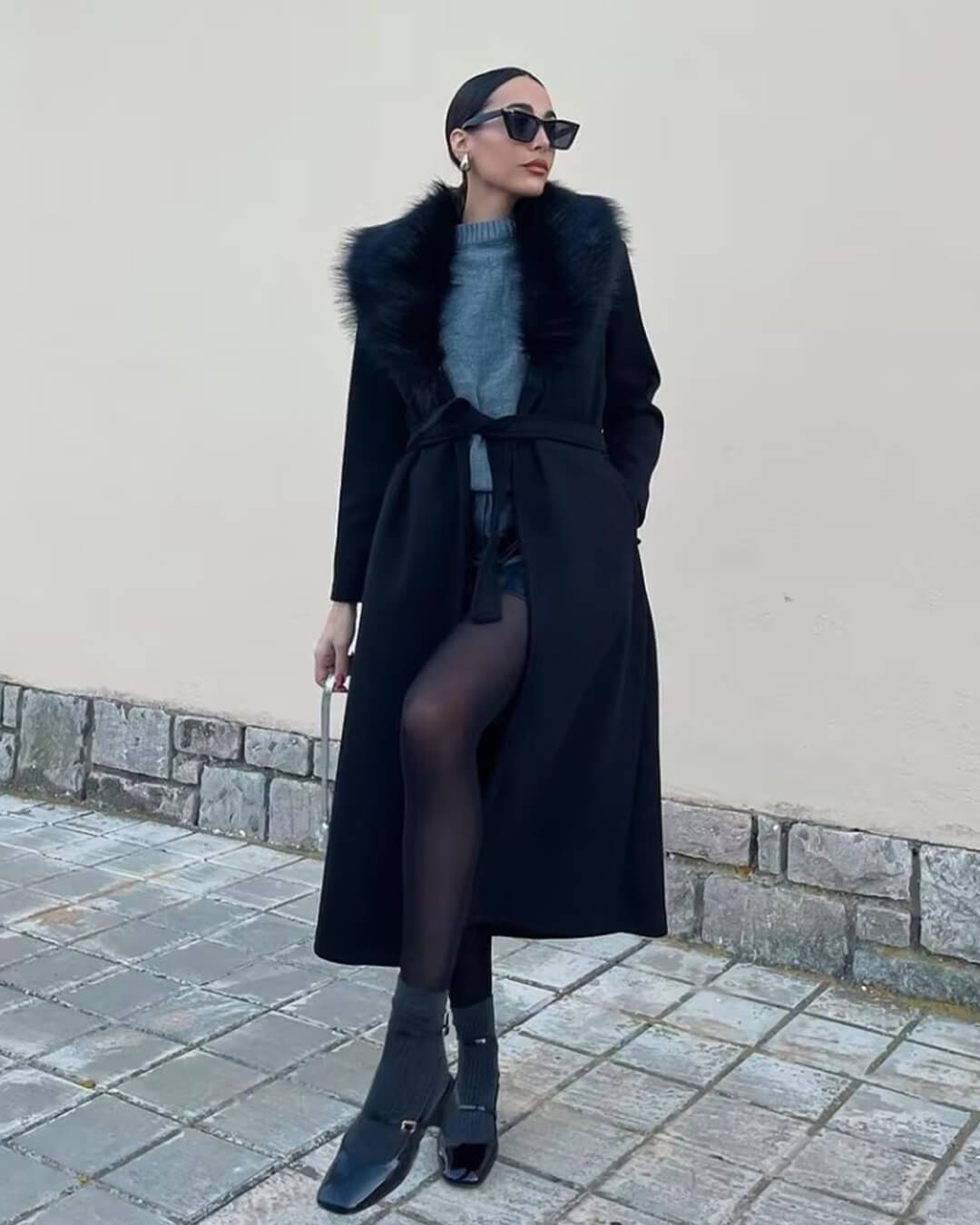 Casaco maxi com gola de pelo sintético Flora