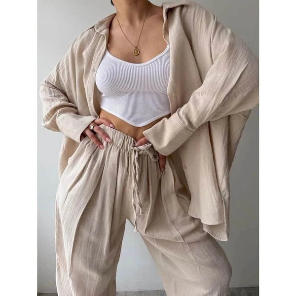 Conjunto Frances de camisola de manga comprida com lapelas e calças