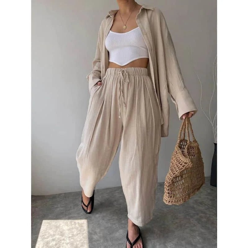 Conjunto Frances de camisola de manga comprida com lapelas e calças