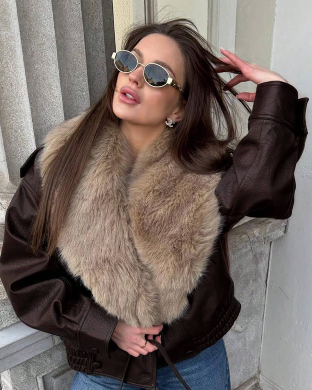Casaco de couro sintético Francesca com gola de pelo amovível