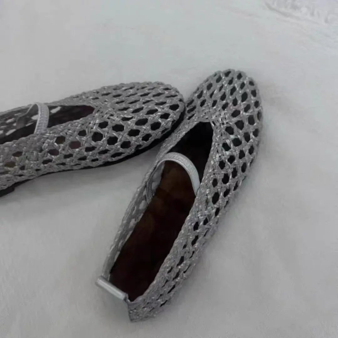 Sapatos rasos entrançados vazados Francesca