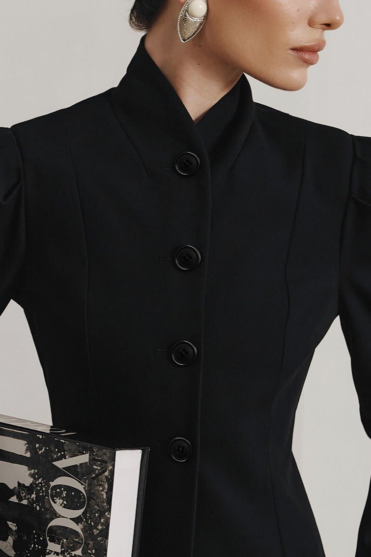 Blazer cintado de gola subida francês
