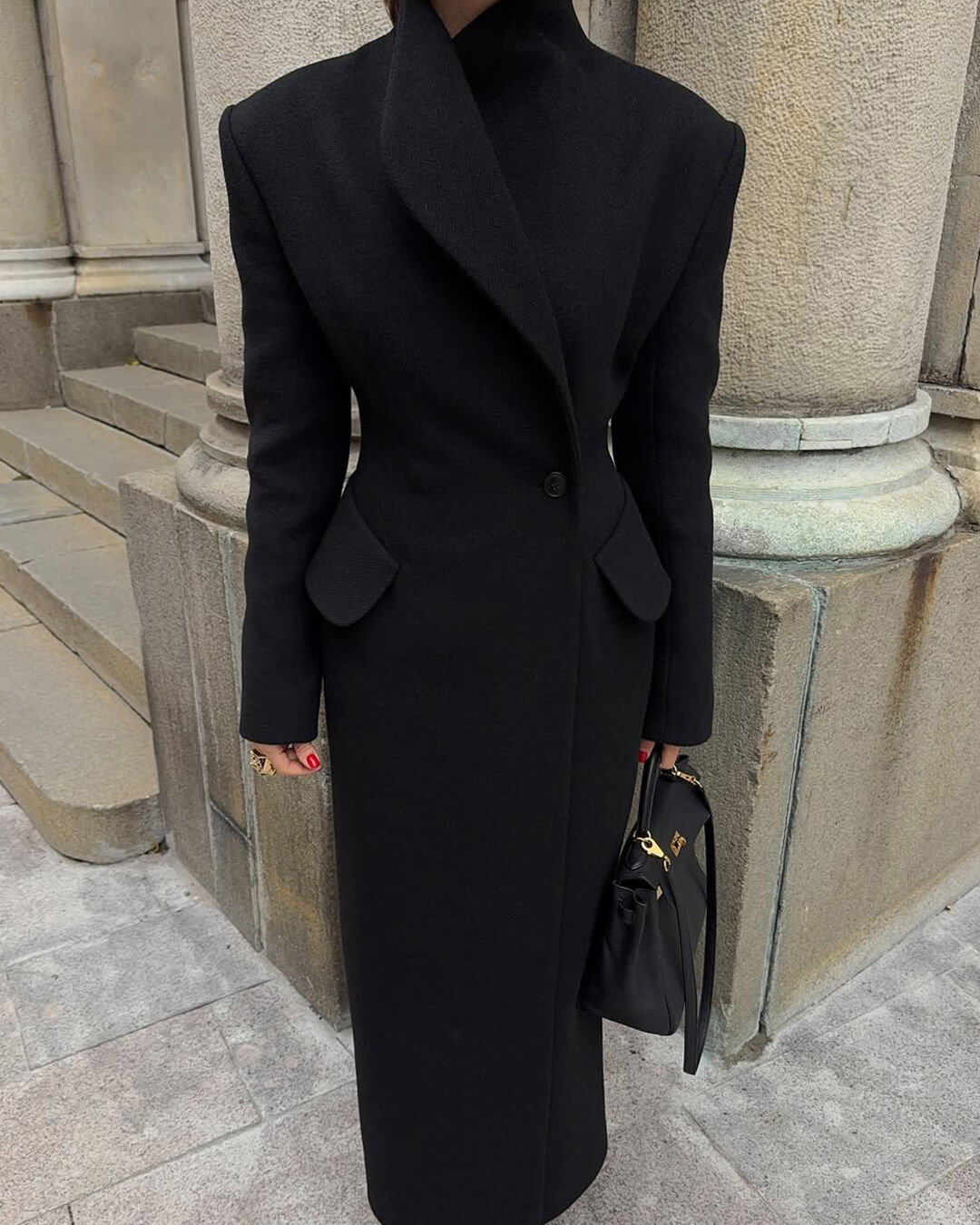 Casaco comprido de corte elegante Genevieve