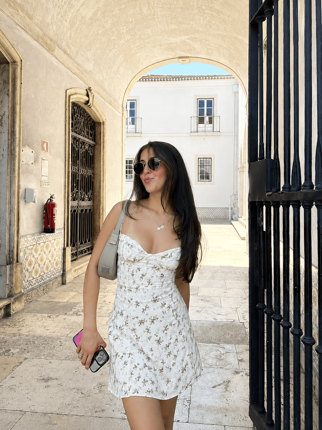 Vestido Giulia com alças e decote coração