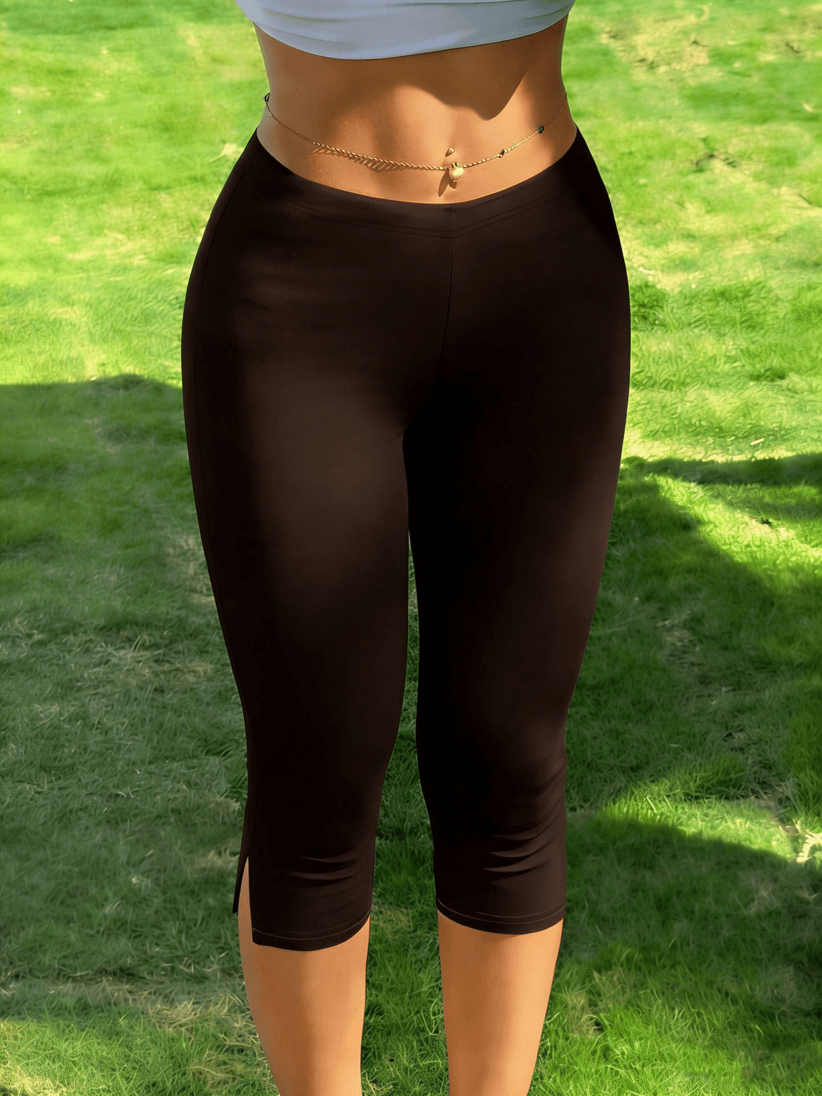 Leggings Halia corsárias com bainha lateral aberta