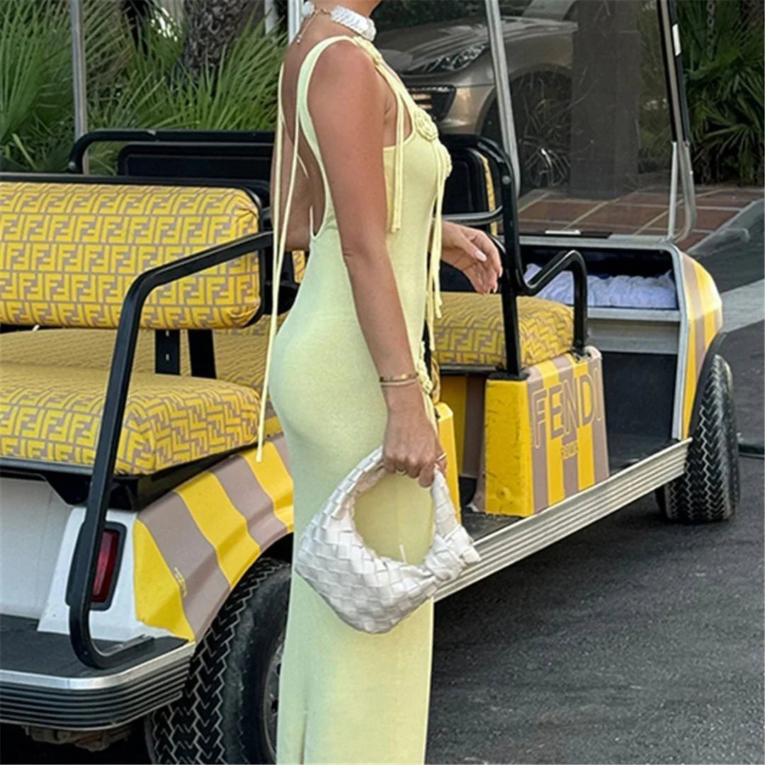Vestido midi Hanna em malha com bordado floral