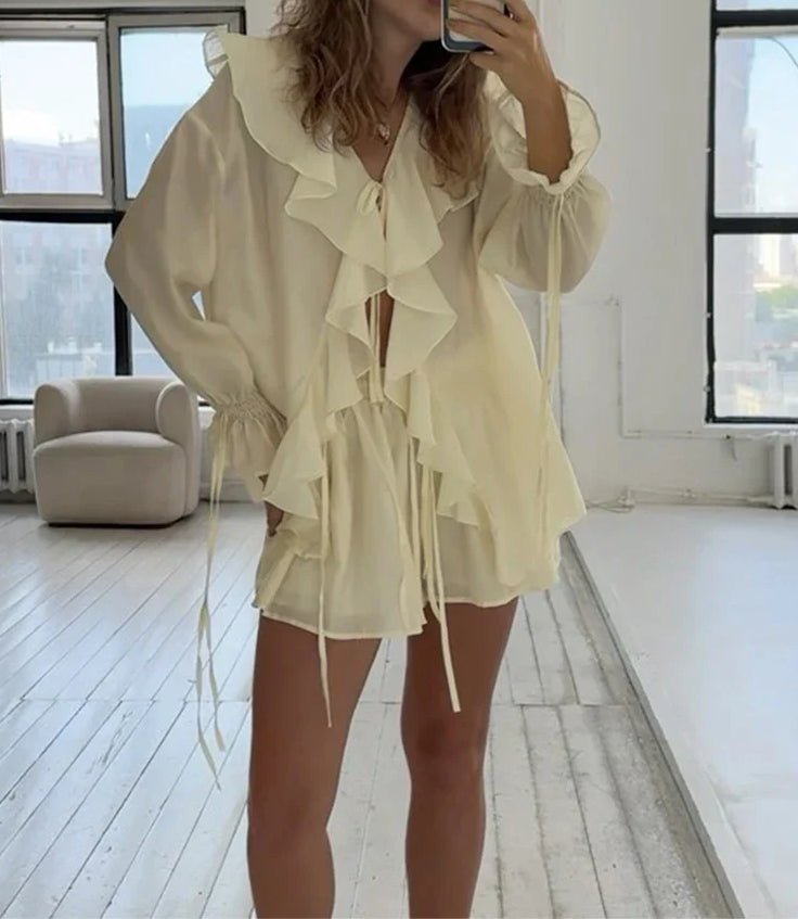 Conjunto de top com folhos e laço e calções Hannah
