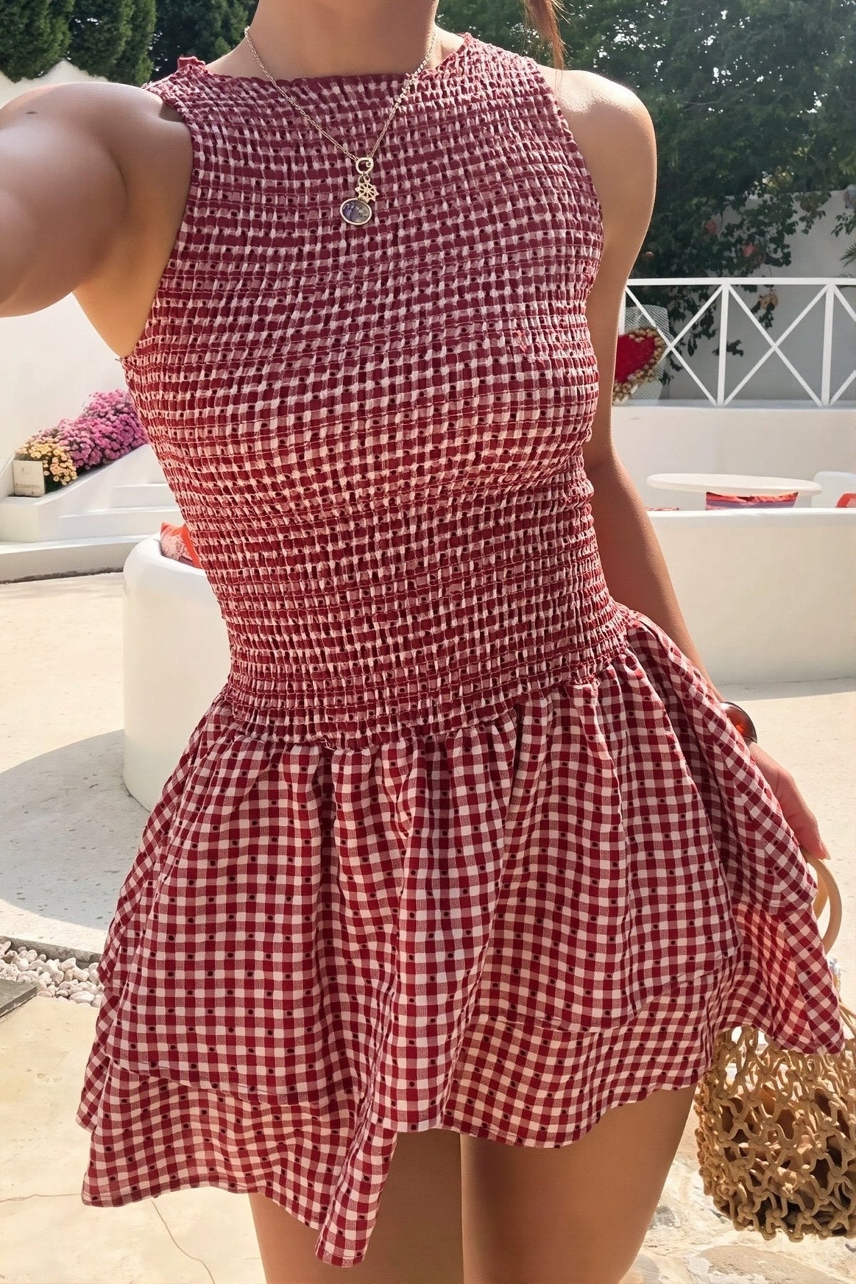 Vestido curto aos quadrados com franzido Hazel