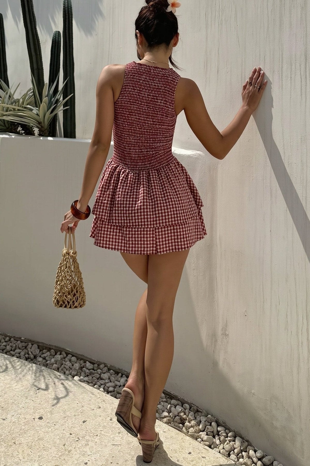 Vestido curto aos quadrados com franzido Hazel
