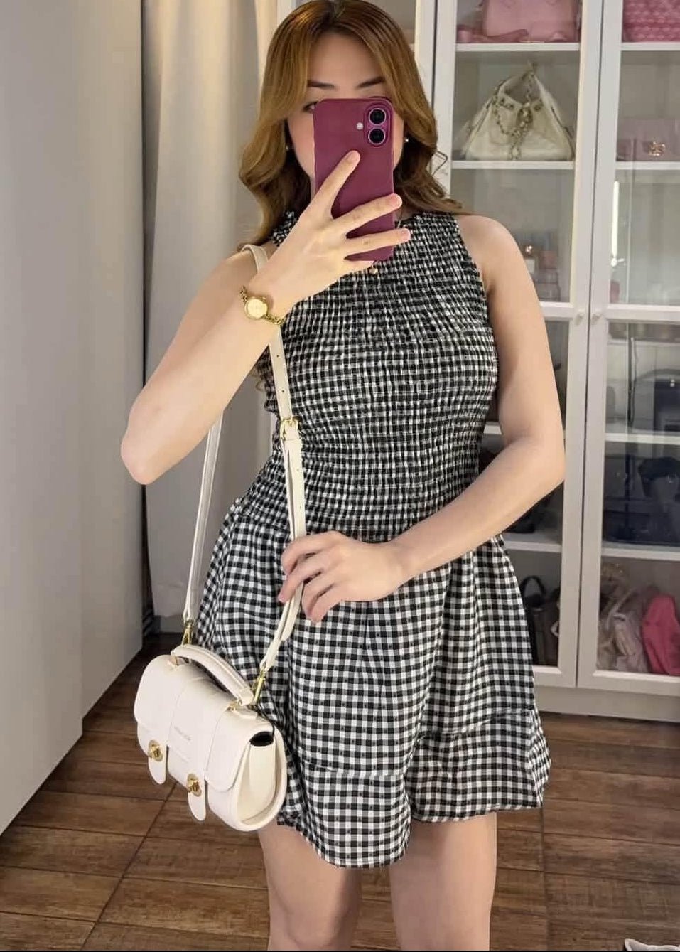 Vestido curto aos quadrados com franzido Hazel
