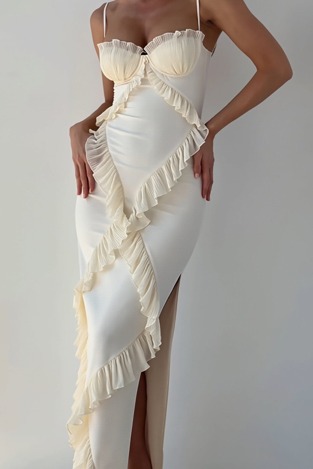 Vestido comprido com folhos de renda Helen