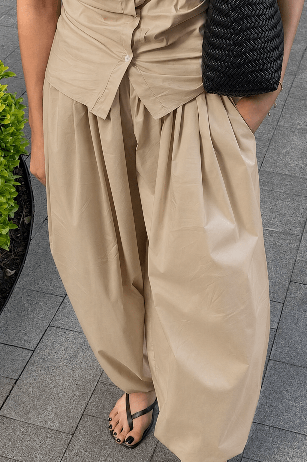 Inga Elastic Waist Baggy Pants