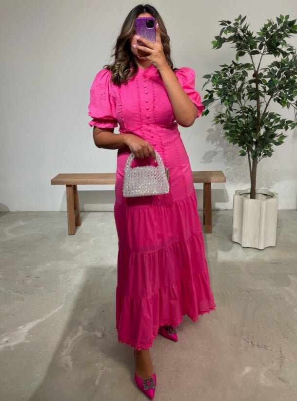 Vestido midi com renda bordada e mangas balão Isabelle