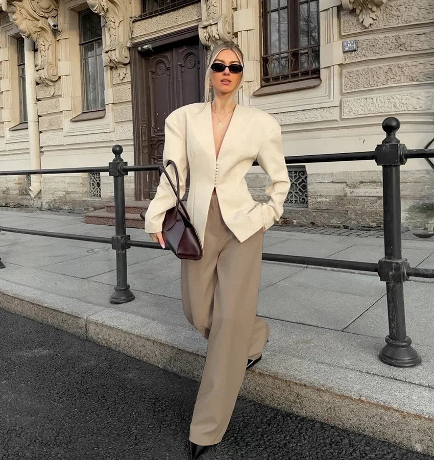 Blazer cintado acolchoado Isadora