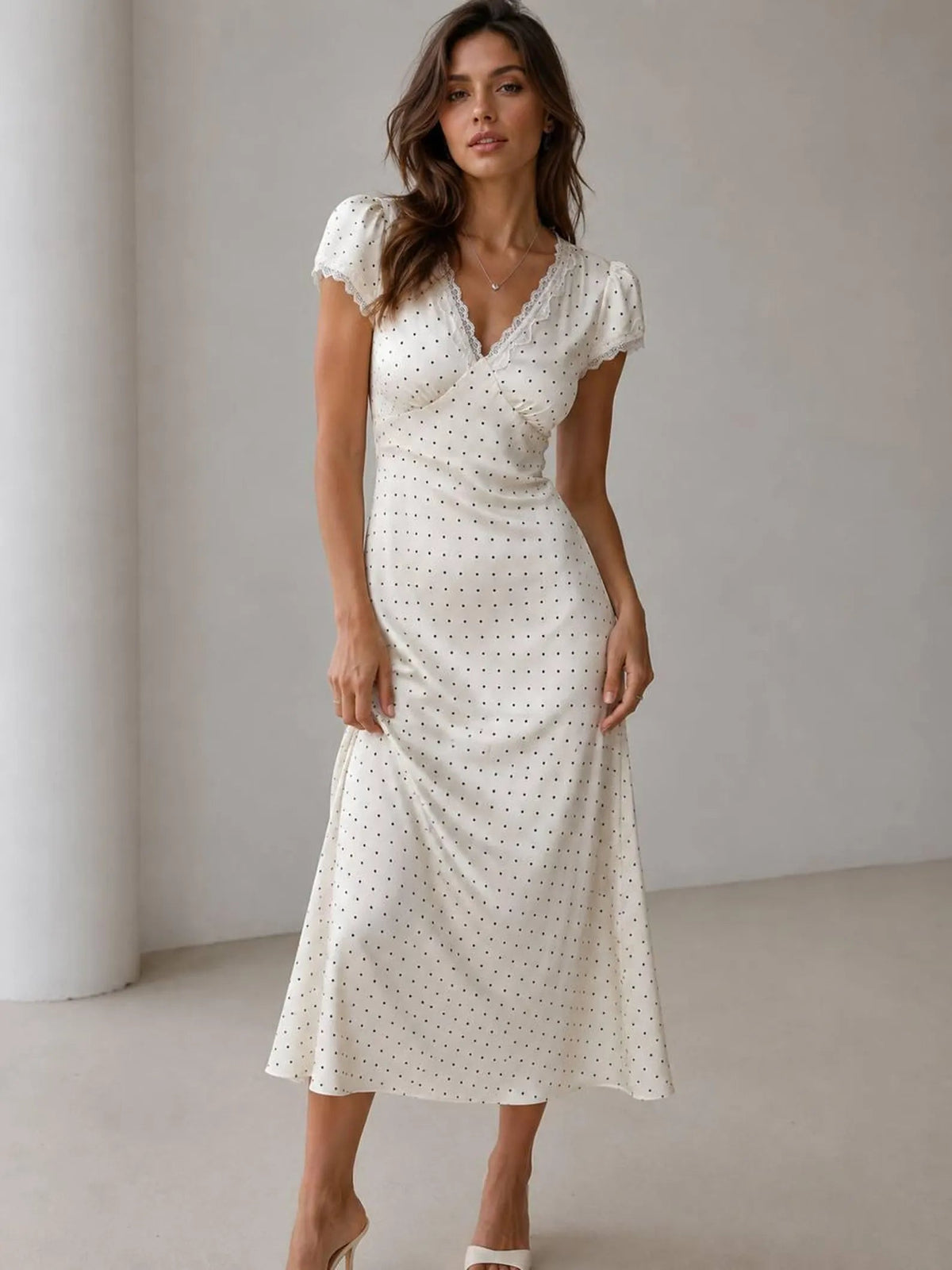 Vestido midi acetinado estampado Jamila