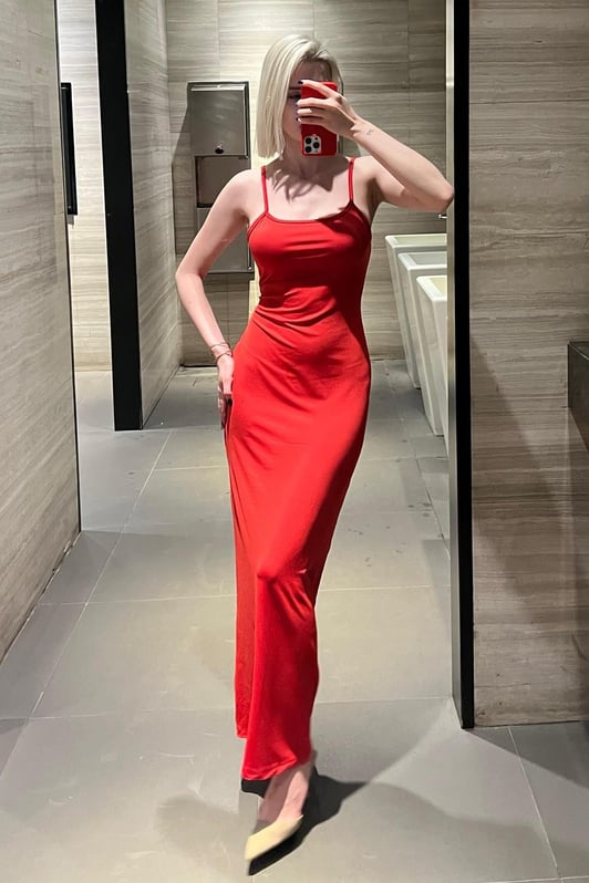 Vestido maxi Janet com alças e decote em V
