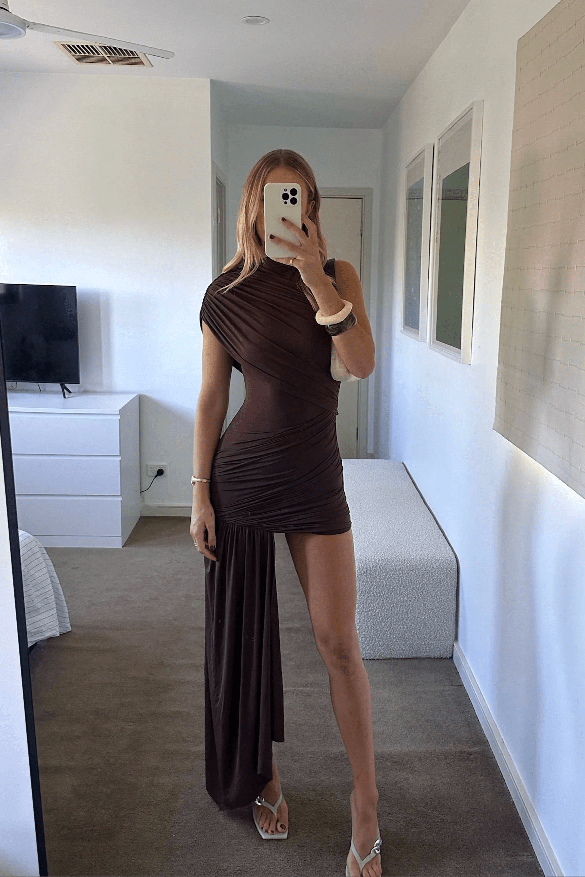 Vestido mini Jenny franzido com gola subida